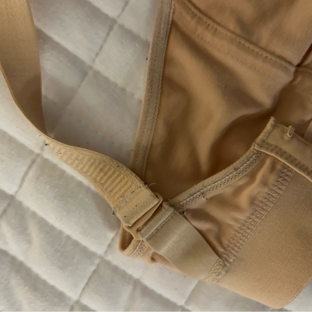 Momcozy Nursing Bra - Picture 9 of 9
